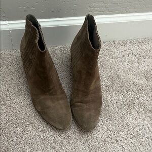 Vince Brown Suede Ankle Boots